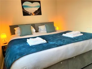 Image of Twyver House, Refurbished with Parking, Glos Chelt