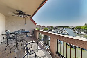 Image of Shelter Cove Marina Condo #7129 Condo