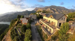 Image of ParaLodge