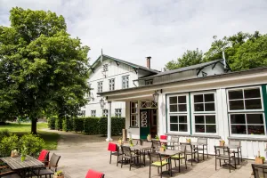 Image of meinsachsenwald forsthaus friedrichsruh