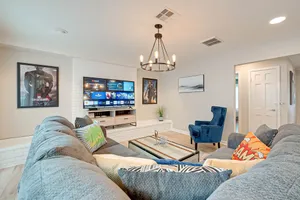 Image of Relax Central in Houston, 10 Mins to Galleria, Work-cation, 4 Bdrms, 3 Baths