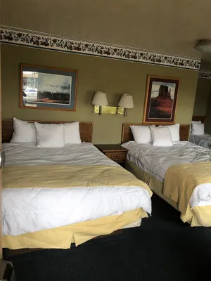 Image of New Western Motel