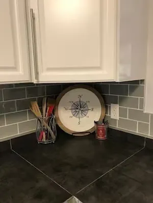 Image of 4977 Main Street 3 Bedroom Home by Redawning