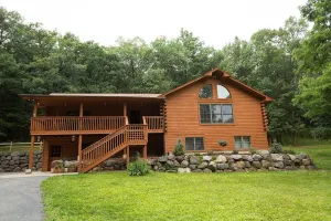 Image of Log Home