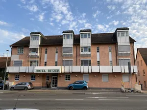 Image of Hotel Bitzer Backnang Zentrum 24h CHECK IN HIGHSPEED WIFI BAHNOF 500m