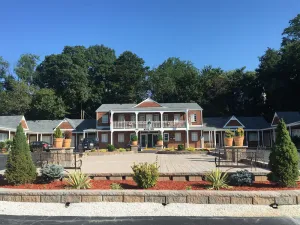 Image of Moon Inn