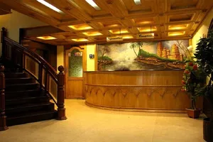 Image of skypalace hotel