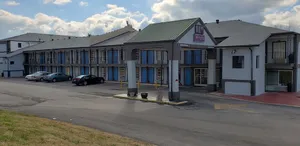 Image of Vista Inn & Suites Hermitage