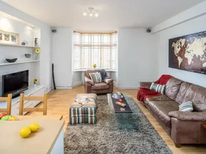 Image of 2 bed in Amazing West London Location