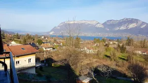 Image of Appartement de 3 chambres avec vue sur le lac jardin amenage et wifi a Sevrier a 1 km de la plage