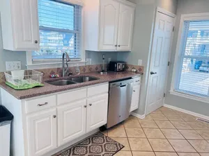 Image of Grammy's 4 Br Home