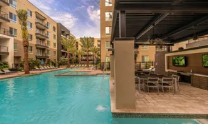 Image of FRONTDESK Old Town Apts Scottsdale