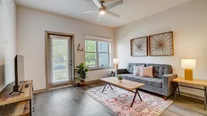 Image of FRONTDESK Axel Row Apts Avondale Birmingham