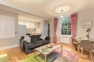 Image of Luxury apartment, Stafford Street