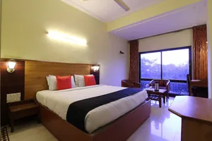 Image of Super Townhouse OAK Hotel Belsons Taj Mahal