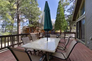 Image of Lake Shore Family Cabin w Hot Tub and Pool Table by Big Bear Vacations