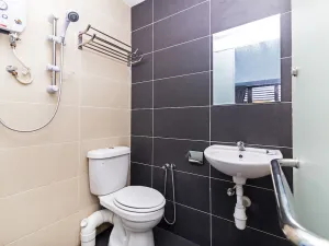 Image of Sri Maluri Hotel by OYO Rooms