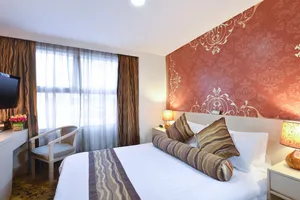 Image of WALDEN HONG KONG