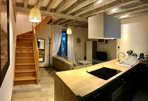 Image of La Petite Cour