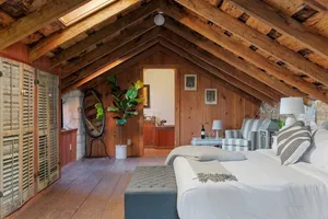 Image of Nimitz Loft 1 Bedroom Cabin by Redawning