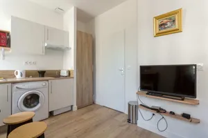Image of Studio near metro and universities - Lyon 7