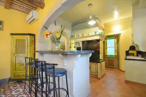 Image of Maison Le Thor avec piscine part.