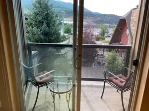 Image of Shared Roof Top Hot Tub Silver Mtn