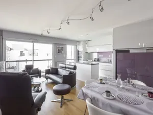 Image of Le Reflet by Cocoonr