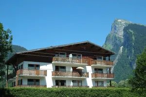 Image of Giffre et Clesson