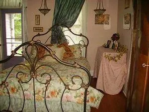 Image of 1882 Harvest House Bed & Breakfast