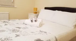 Image of Serviced Accommodation near London and Stansted - 3 bedrooms