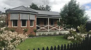 Image of Acacia House - Central Healesville - Yarra Valley