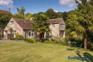 Image of The Cosy Nest at Lavender Cottage