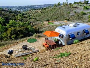 Image of Roadrunner Airstream - City/Sunset/Mtn views, Sauna, Golf, Firepit