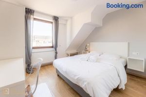Image of Cosy 2-BR, 2-Bathrooms Penthouse - 9min from Lux City