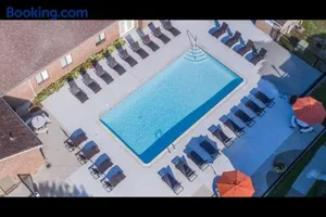 Image of Comfortable Luxury Corporate Condo With Pool