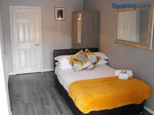 Image of Lovely 1-Bedroom Suite near BHX, NEC
