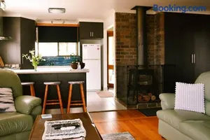 Image of Comfy private child friendly house near the ferry