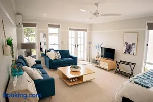 Image of Charming, Peaceful Mooloolaba Escape