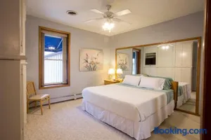 Image of Oak Street Loft