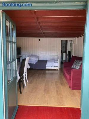 Image of Appartement dans maison en ville d'hiver a 700 m de la plage