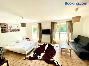 Image of SOBNB DEGERINE- Studio 4 personnes avec parking proche tram