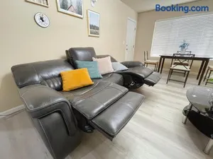 Image of Large 2BR/2BA Condo in Redwood City