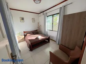 Image of 2 Bedroom Guesthouse with Kitchen and Laundry