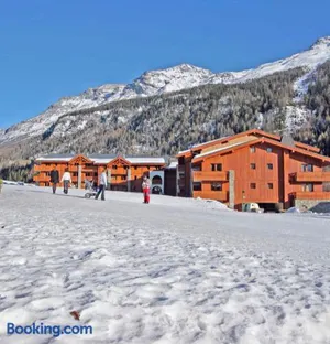 Image of T3 Val Cenis 5/7 personnes 50m2 ski au pieds