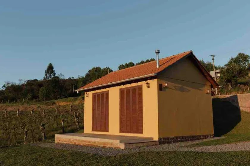 Valley of the Vineyards - Vinsanto Cabins - Image 1