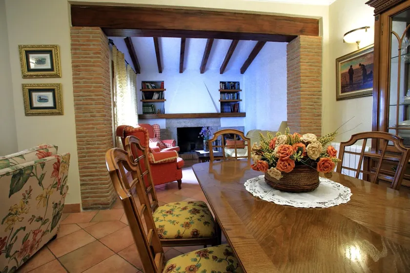 La Casa del Paseo. - Image 1