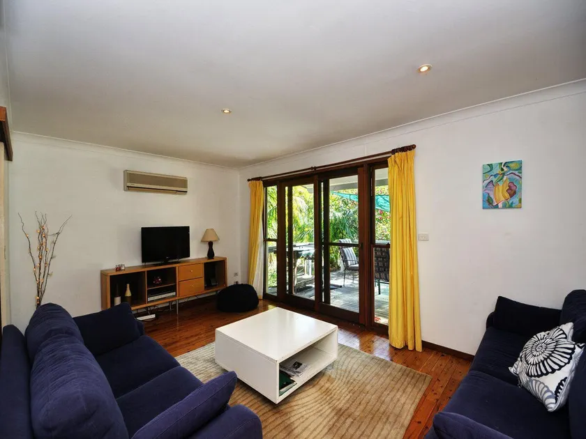 Brilliant Location - Image 1
