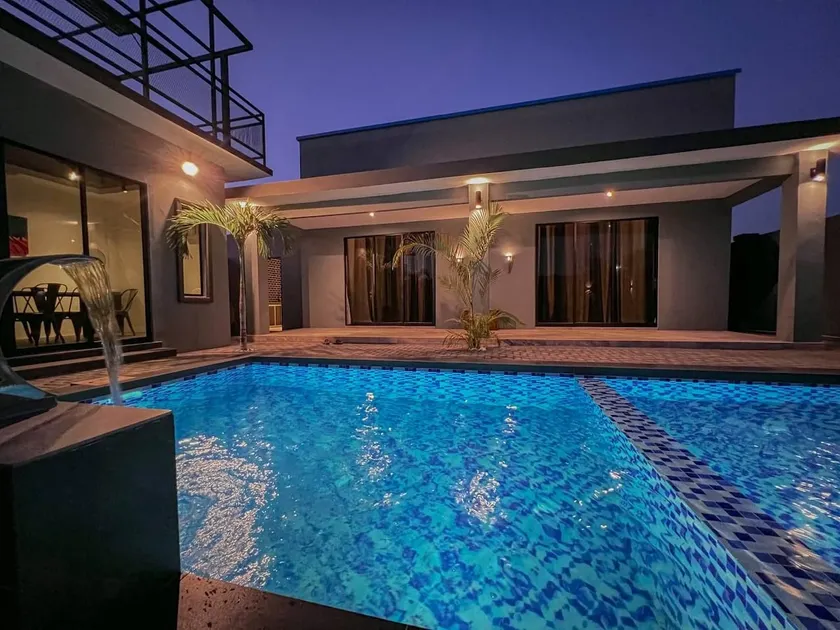 The Luxury Villa -Private Pool- - Image 1