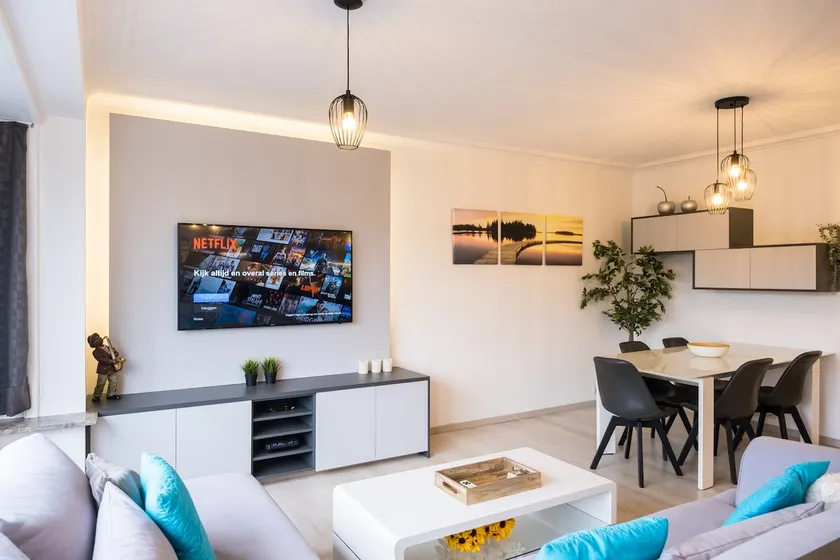 Ostend Center Parkview Apartment + Free Parking - Image 1